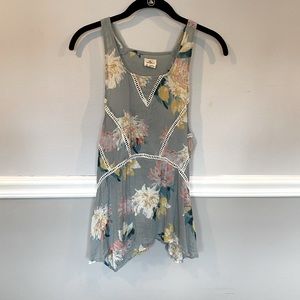 O’Neill floral tank top size small.